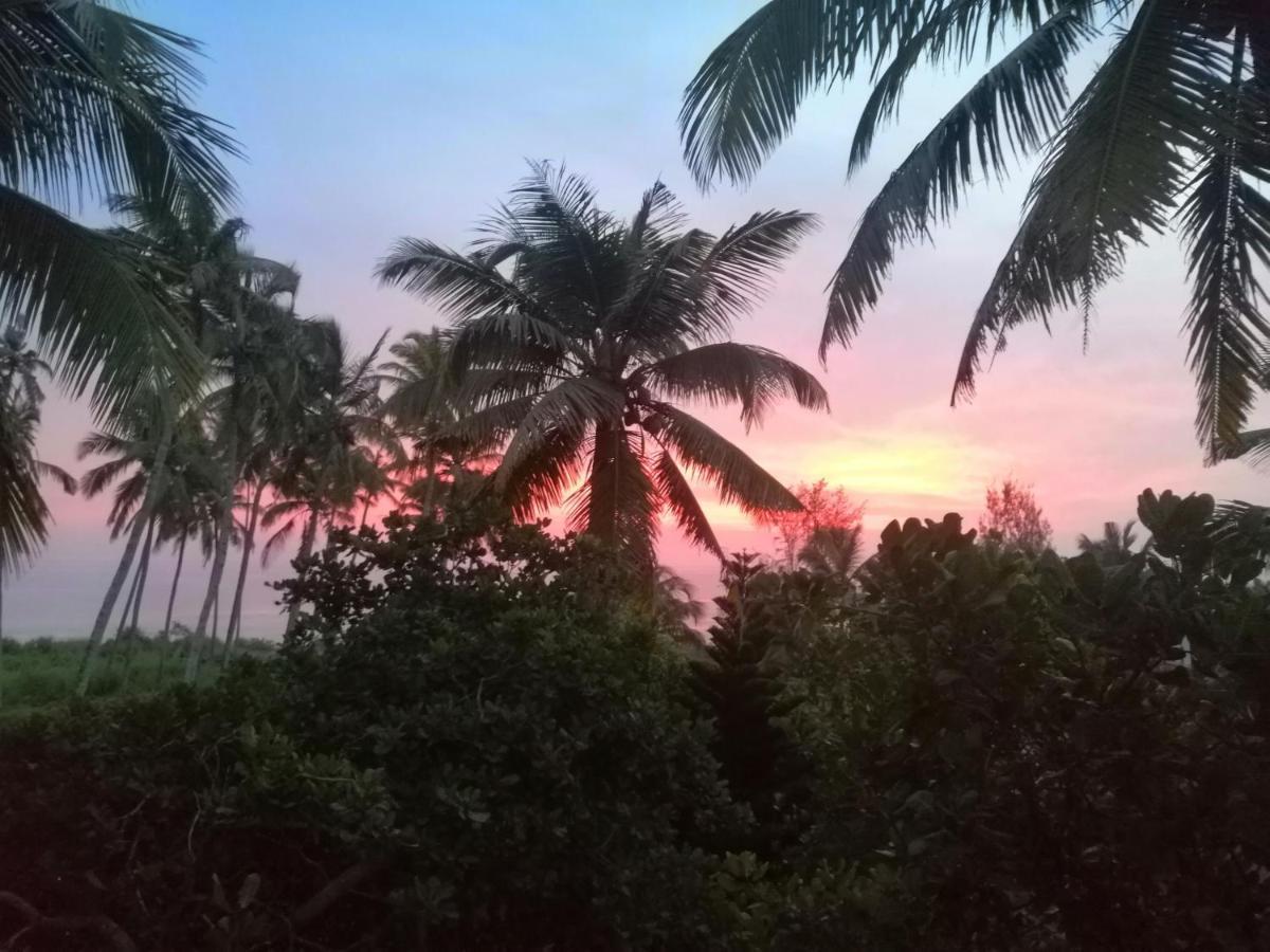 Blue Waves Beach Residency Hotel Varkala Exterior foto