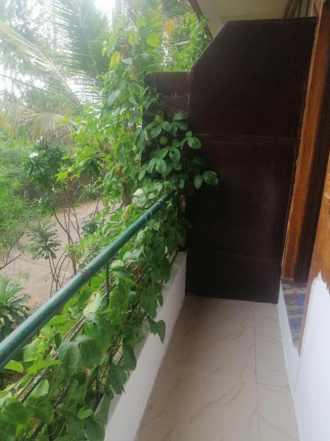 Blue Waves Beach Residency Hotel Varkala Exterior foto